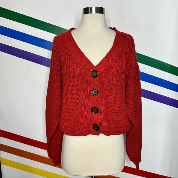 NEW Urban Outfitters Knit Cropped Sweater size small - Picture 1 of 5